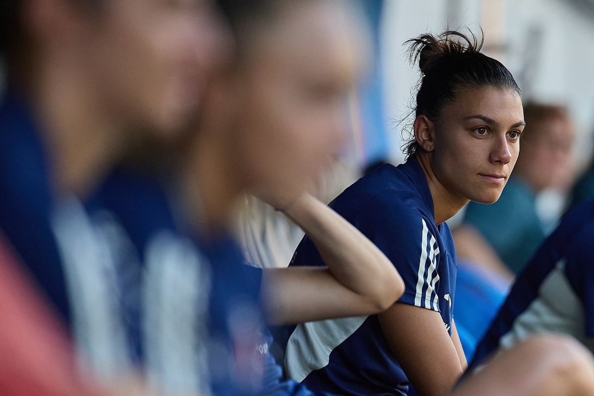 JIUYOU-关于赛艇联赛，漠南闪电队与齐鲁玄武队强势横扫，VAR改判成焦点！防线高度稳定的信息