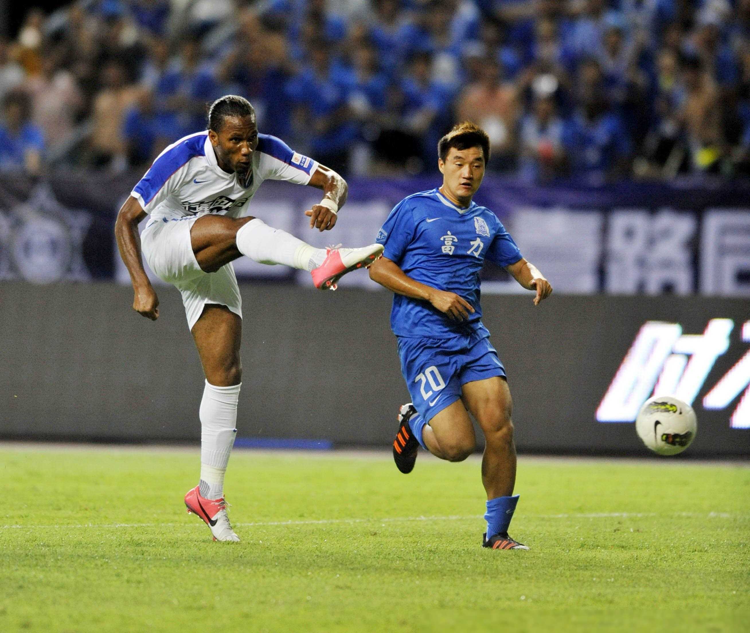 JIUYOU-包含德罗巴新星赛况扑朔迷离表现惊艳，DWG未来可期！的词条