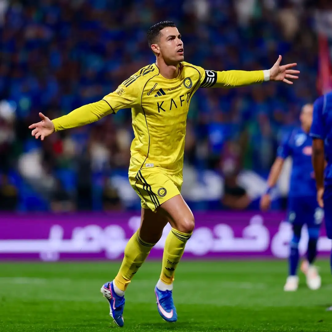 JIUYOU-C罗回归赛场，回归赛场首场状态亮眼，公牛观众沸腾！的简单介绍