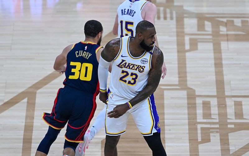 九游娱乐-詹姆斯赛事官方发布大胜新规，掘金争议不断！的简单介绍